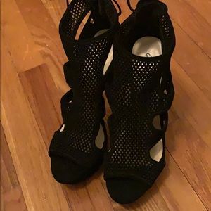 Women’s Shoes